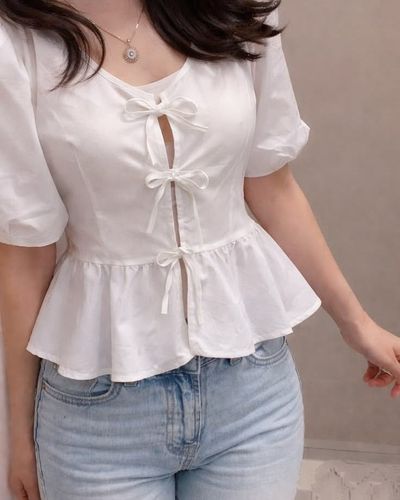 Blusa blanca lazos peplum lino