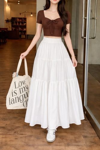 Falda larga escalonada blanca