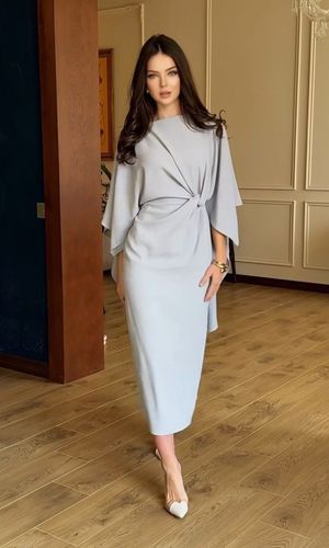 Vestido gris anudado manga murciélago