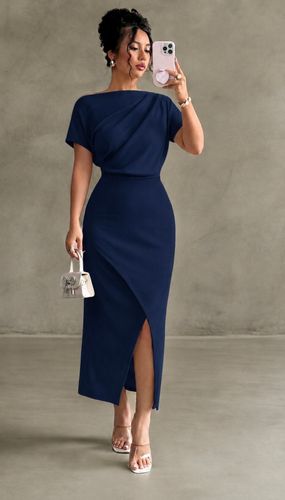 Vestido midi azul drapeado hombro